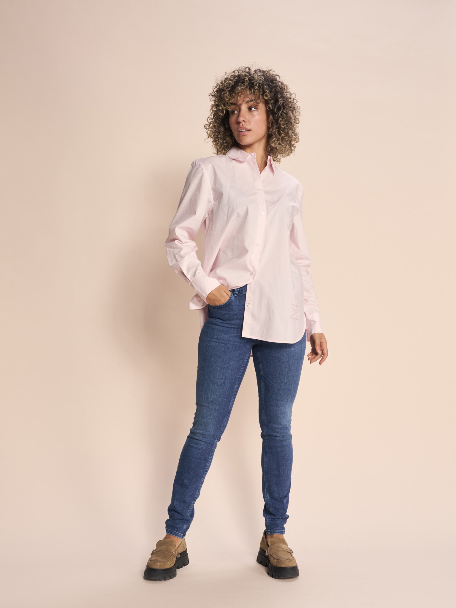 Modelshot / Ballet Slipper / Detail